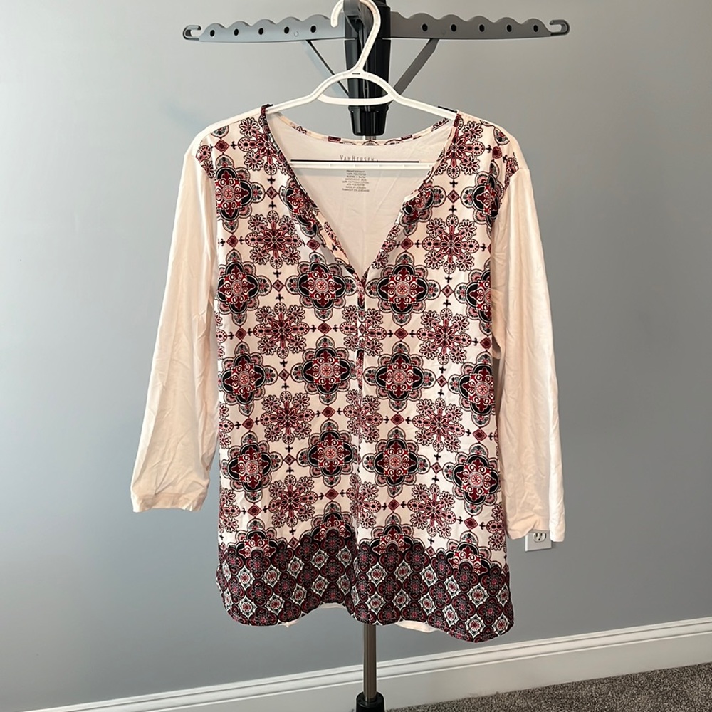 Van Heusen women’s V neck blouse